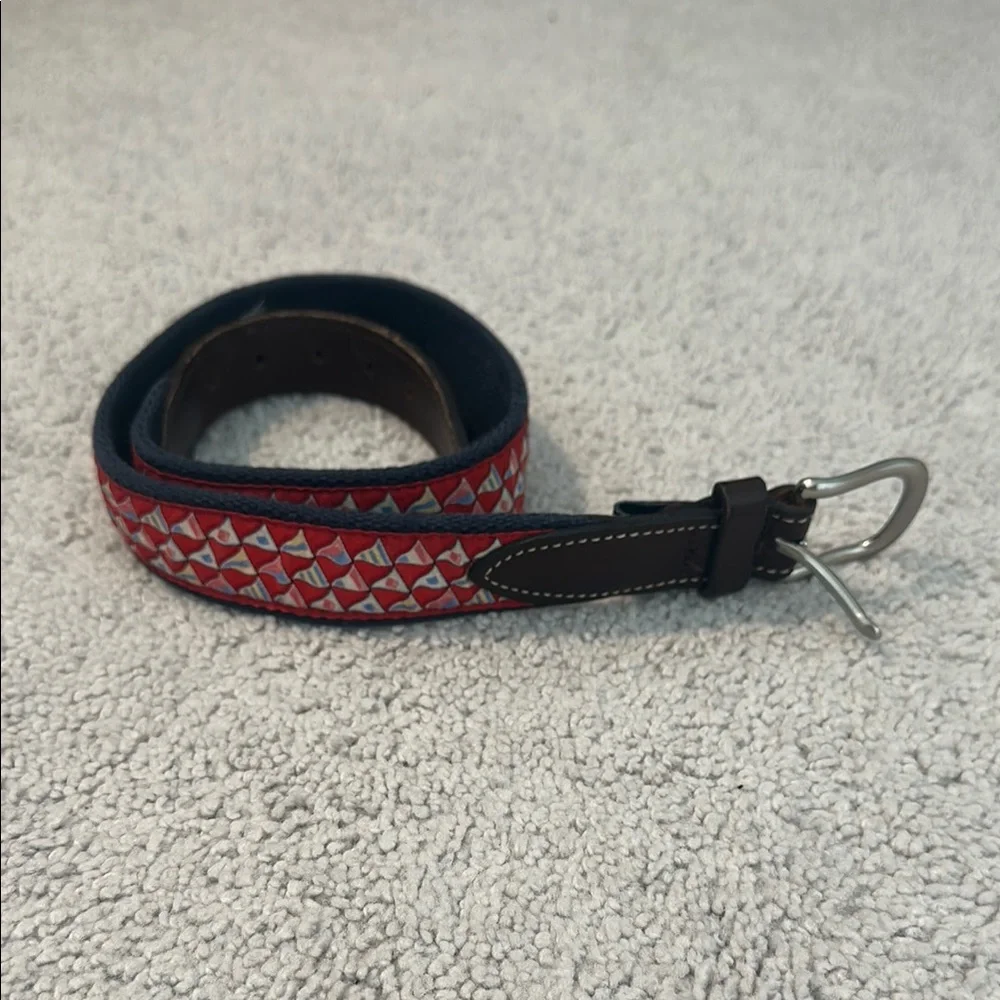 Vineyard Vines Boy’s Red Nautical Flag Belt Size 26
